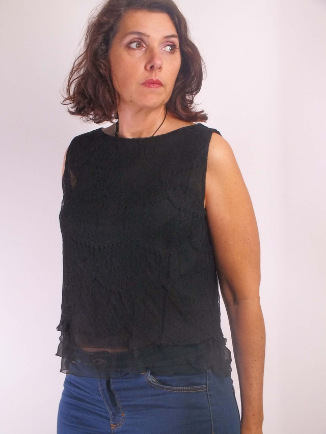 Top dentelle de calais coton noir