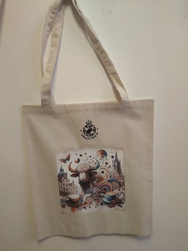 "Highland Cow in York" Snazzy Tote 