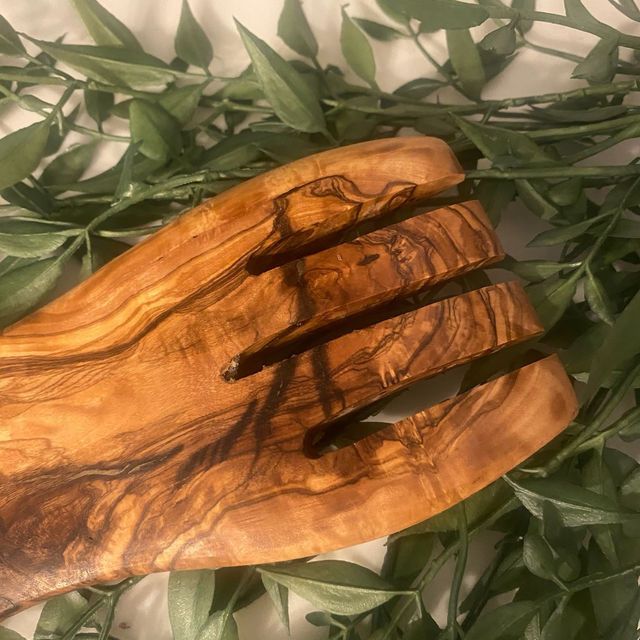 Olive Wood Serving Hands – Handcrafted Wooden Salad Servers | Rustic Kitchen Gift | Natural