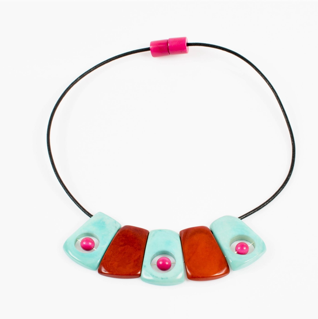 Collier Izma " Nodova "