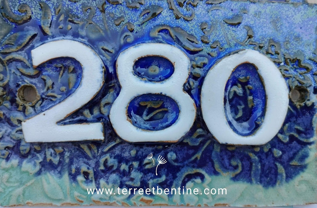 3 CHIFFRES - N° 280 - bas relief - motifs floraux - Typo Blanche - avec trousSUR COMMANDE