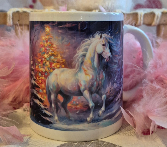 🦄 Tasse Cheval Blanc Magique : L'Élégance Féerique de l'Hiver ❄️