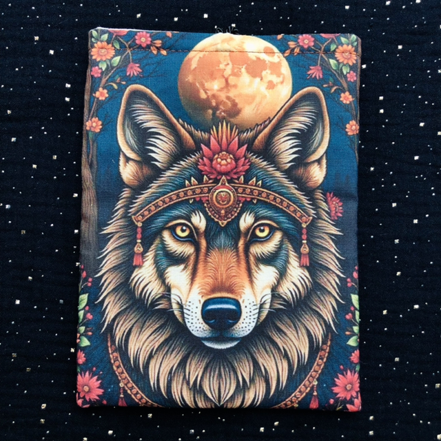 Pochette format liseuse - La louve chaman 