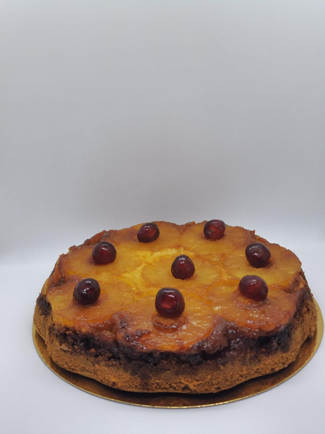 Renversé ananas-cerises (gâteau de 8 parts)