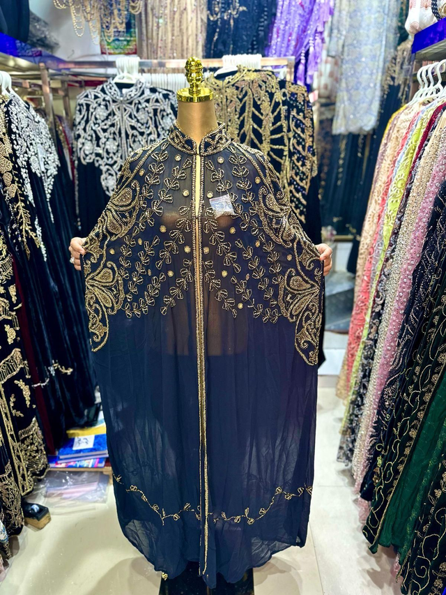 Cape Chiffon perlé plein T.U