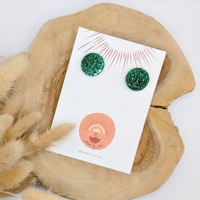 Petites boucles rondes vertes pailletées