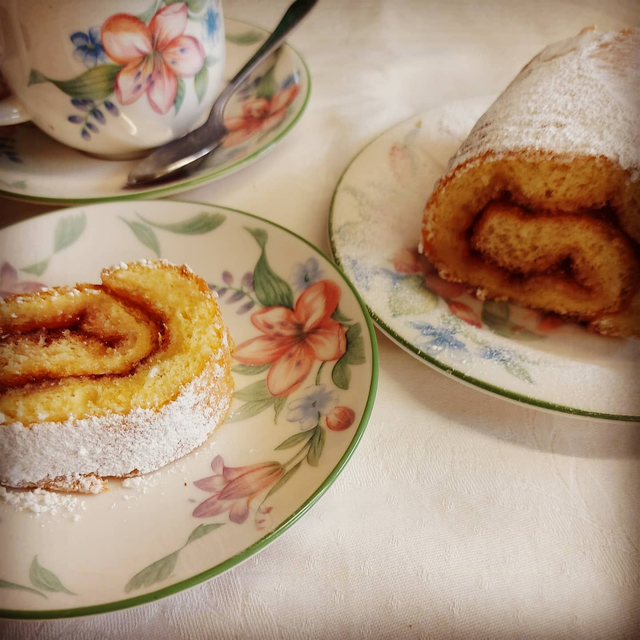 Strawberry Jam Swiss Roll