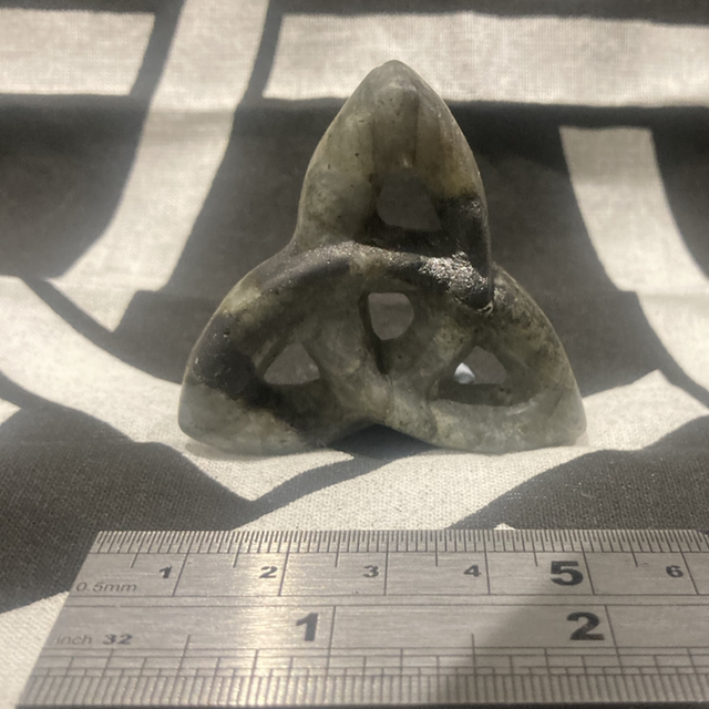 Celtic Knot Tree Agate