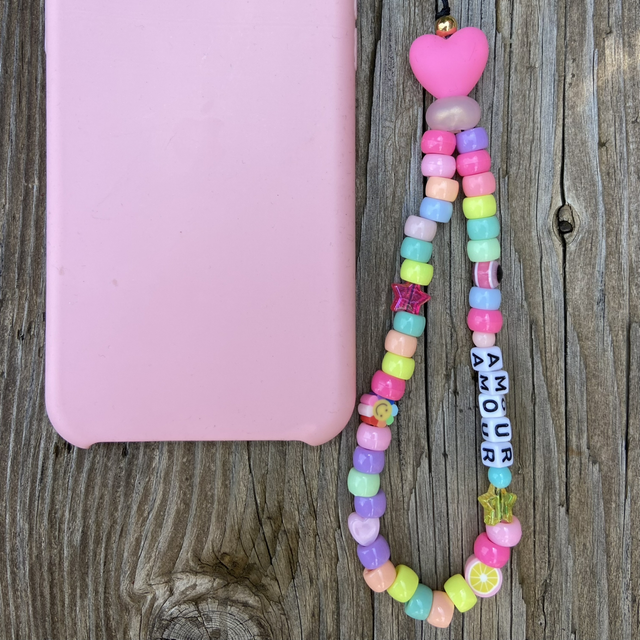 Grigri de téléphone Bonbon d’amour 💗 Multico pastel AMOUR - Taille S