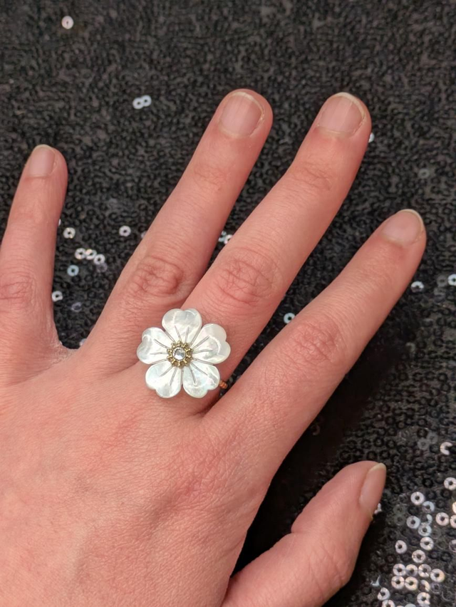 Bague nacre fleur 2