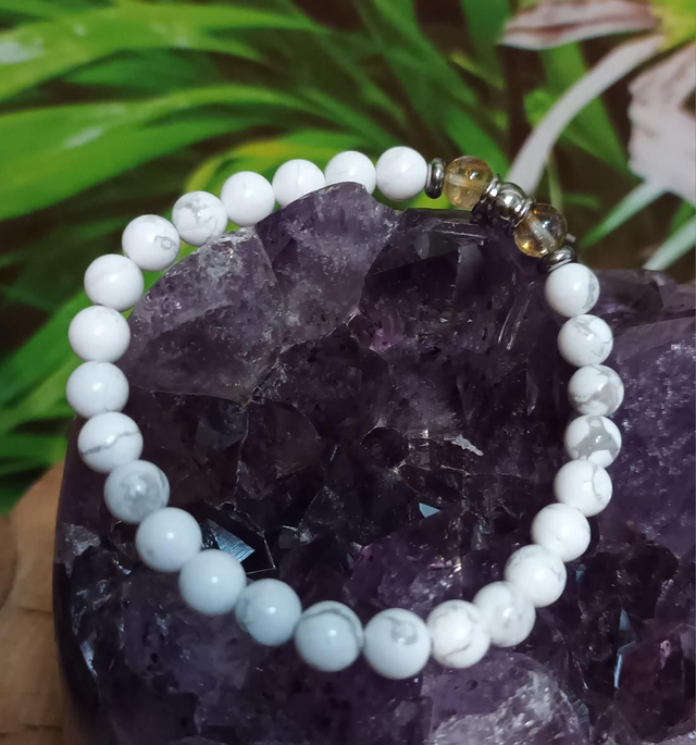 Bracelet en howlite et citrine