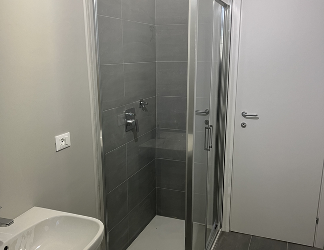 Sostituzione vasca con doccia