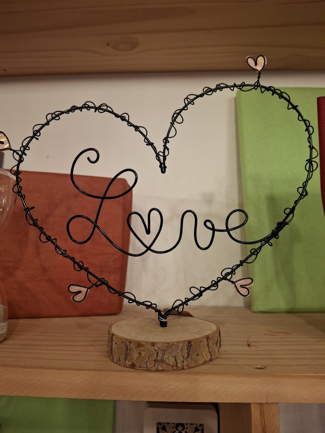 Coeur Love en fil métal