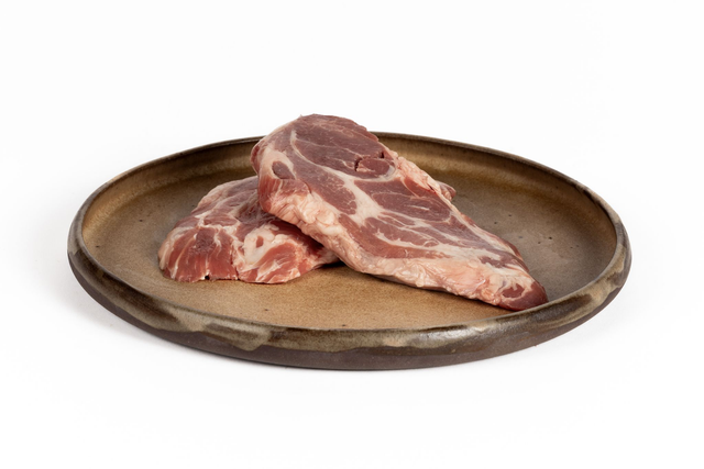 Les côtes échines, environ 480 g, 2 côtes.