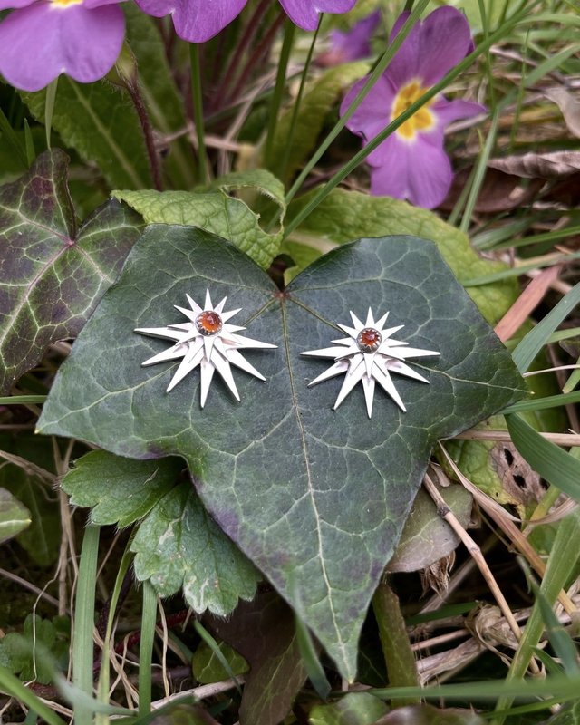 ☀️ Puces Litha avec pendentif 