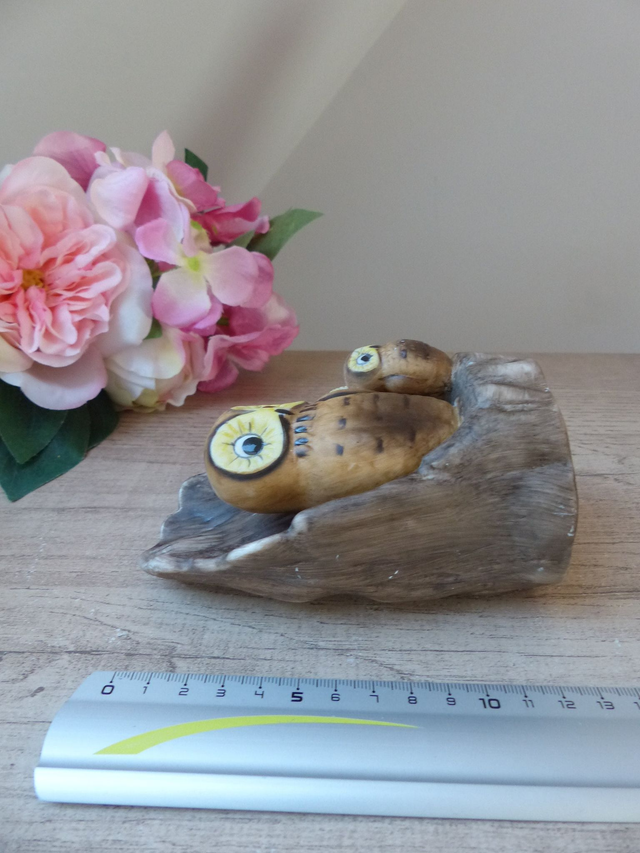 Statuette vintage en céramique - La famille chouettes dans leur nid douillet - Chouettes dans tronc d’arbre – Décoration maison campagne