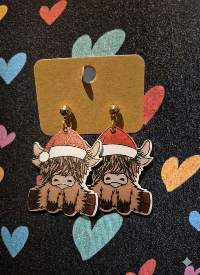 Christmas highland cow earrings 
