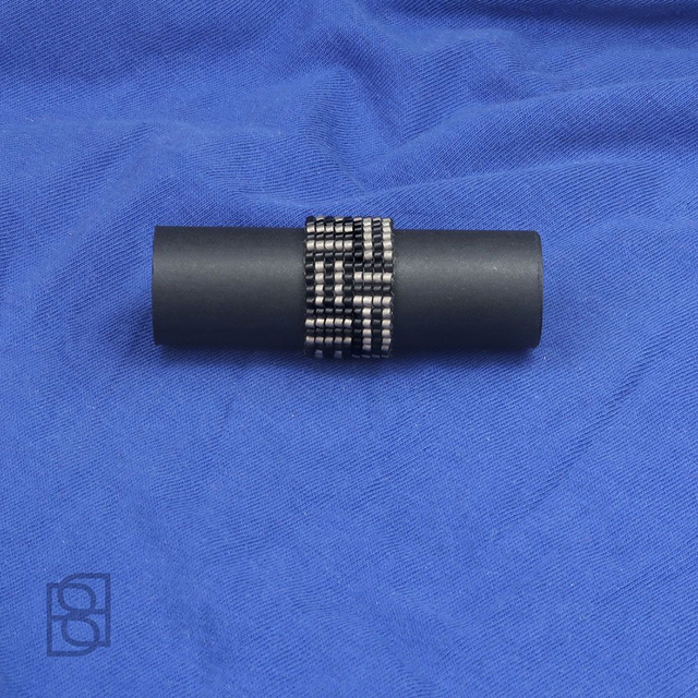 ALTERNATING LINES ring