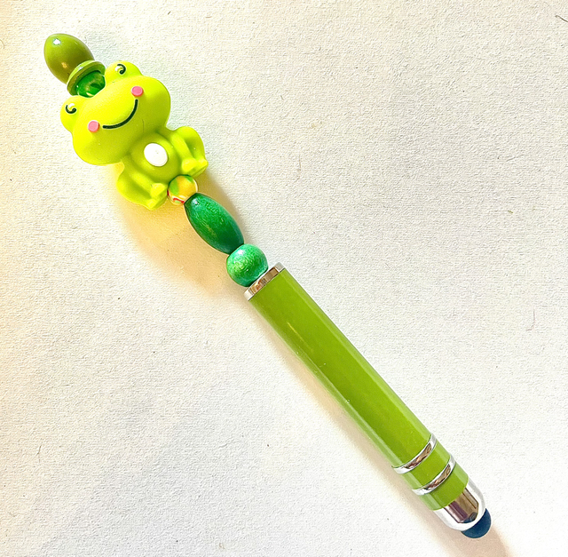 S48 - Stylo à perles et perle grenouille 