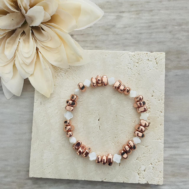 Bracelet élastique gold et nacre 