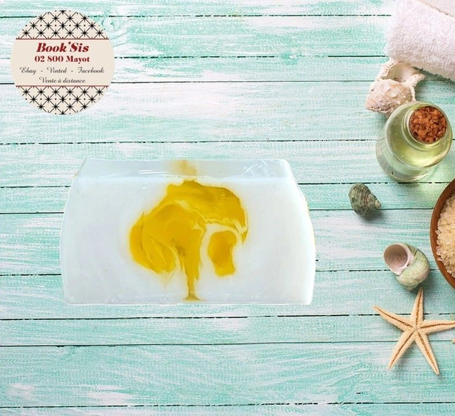 Savon glycérine " Monoï "