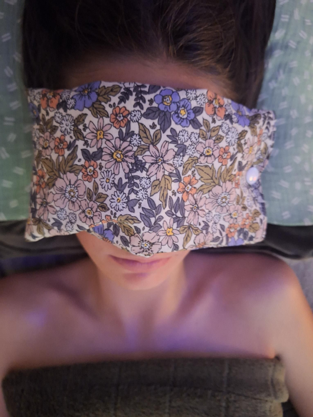 Coussin relaxant pour  Les Yeux
