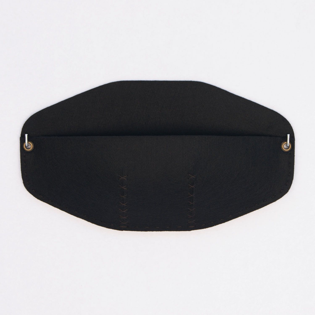 Vide-poche mural noir Hyphen