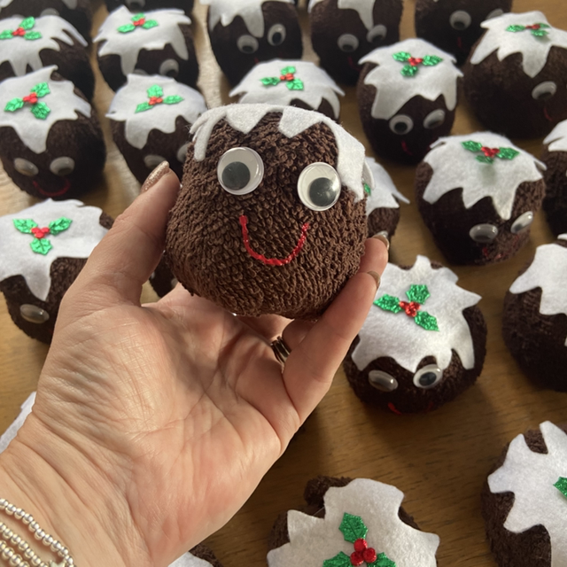 Christmas Pudding Flanimal⢠Stocking filler