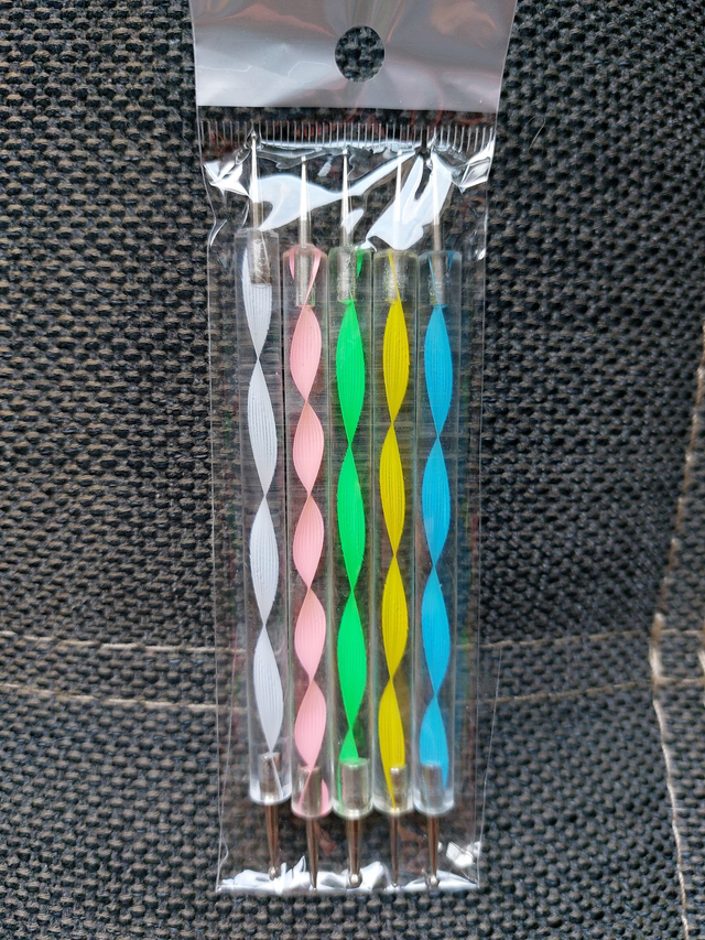 Stippennen Kunststof