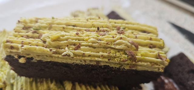 VGF pistachio Chocolate Cake not suitable for posting 