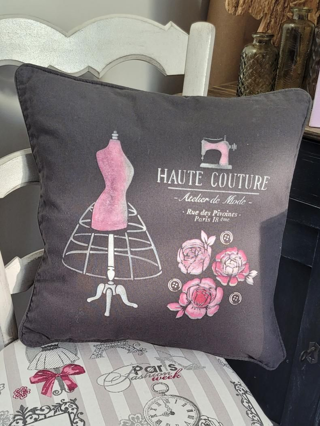 Coussin "Haute Couture"