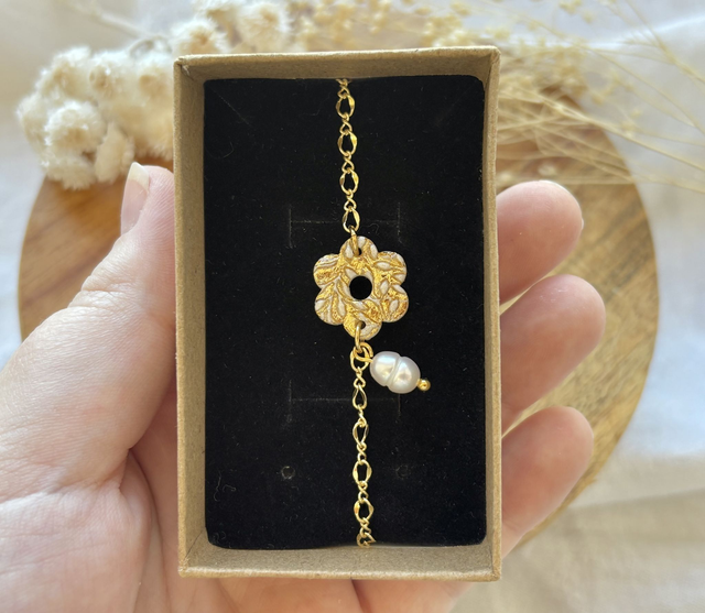Bracelet fleur feuillage nacré 