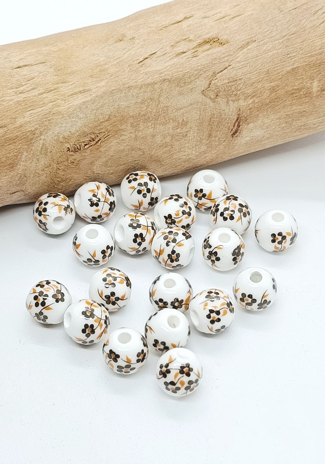 Lot de 20 perles céramique fleurs marron 8mm 