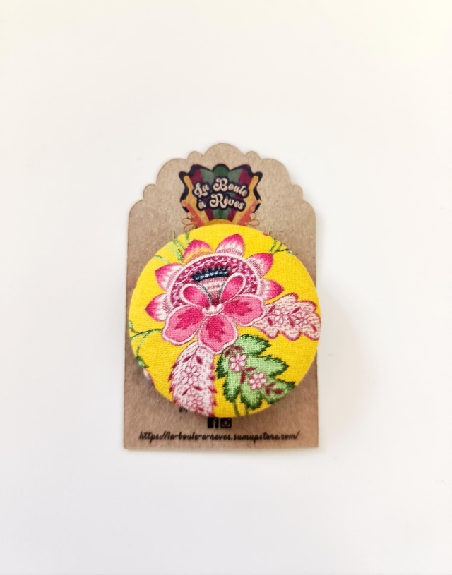 Broche tissu 