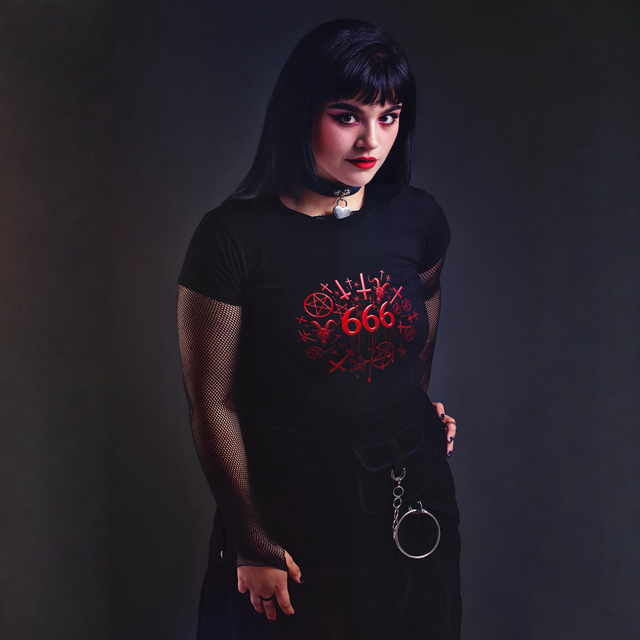 T-shirt damski 666