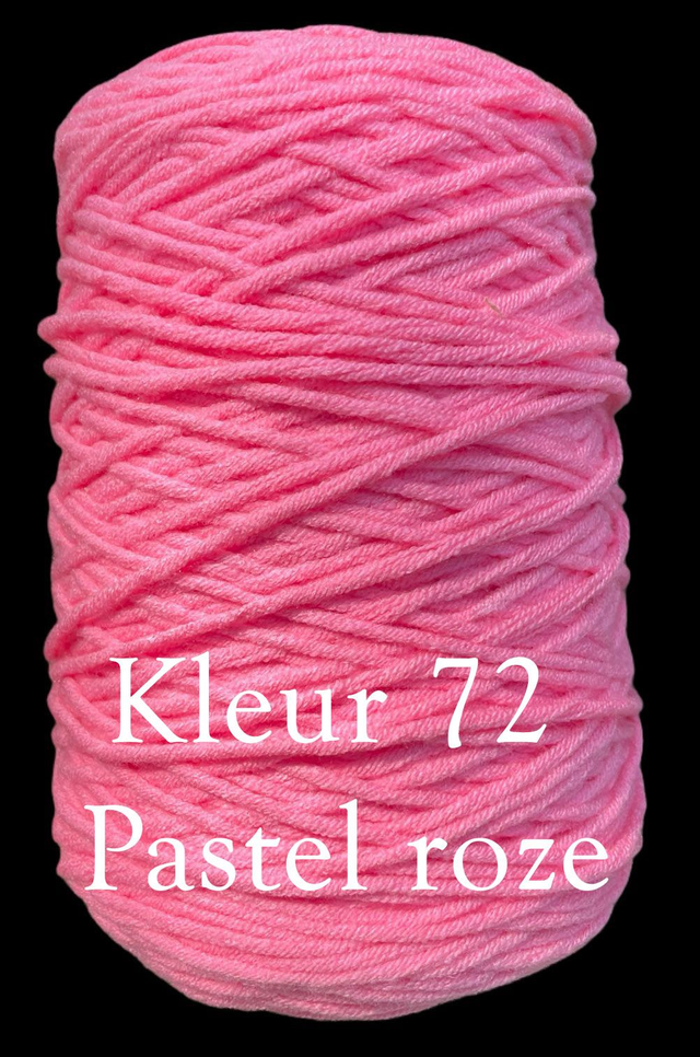 Tufting Yarns 400 gram 8 draads dik