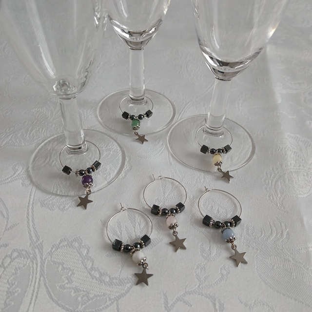 Wijnglas Markeerders (set van 6) met Hematiet, Edelsteenhangers en Zilverkleurige Ster (13.016)