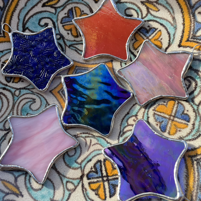 Mini hanging stained glass star (7-8cm) 