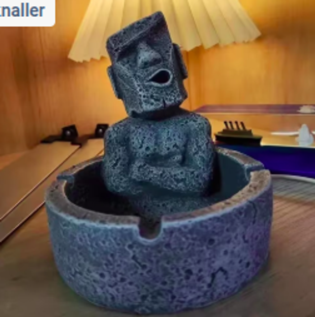 Prachtige asbak Paaseiland roker (11cm)