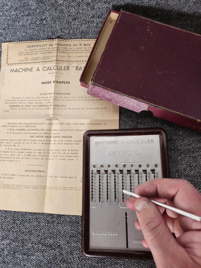 Calculatrice Raymond 1930