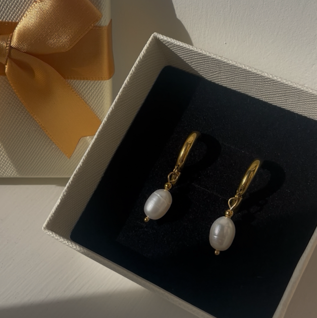 14k Gold Plated Freshwater Pearl Earrings