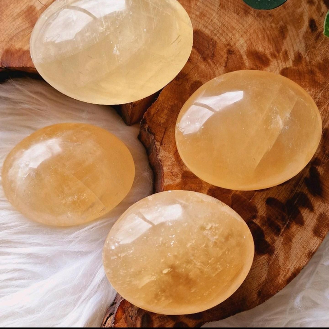 Lemon Calcite Palm