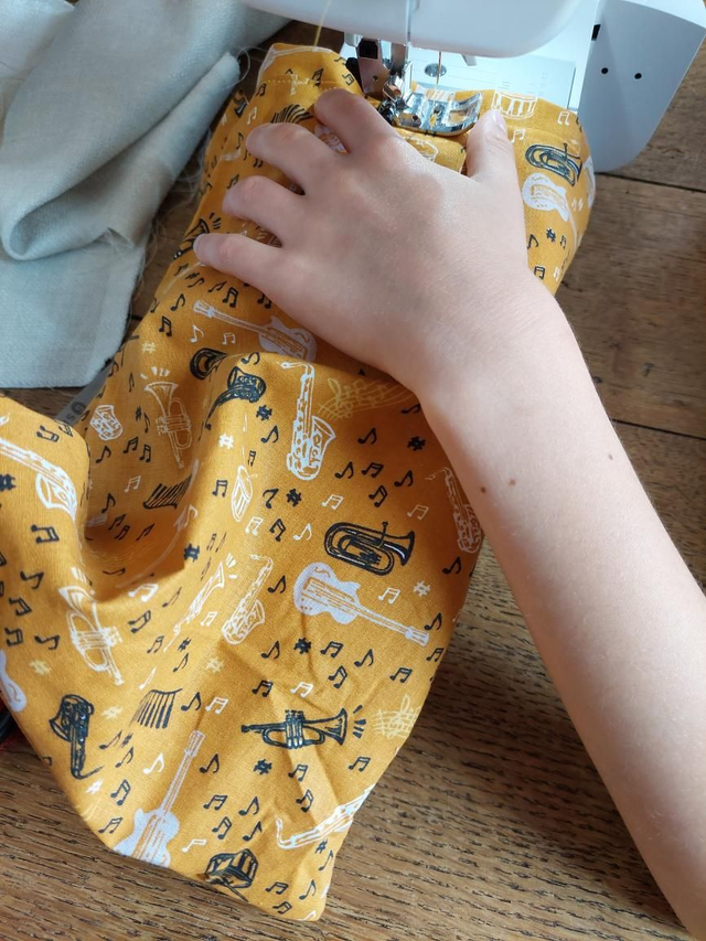 Z- Cours particulier à partir de 6 ans : je couds ma pochette à pression