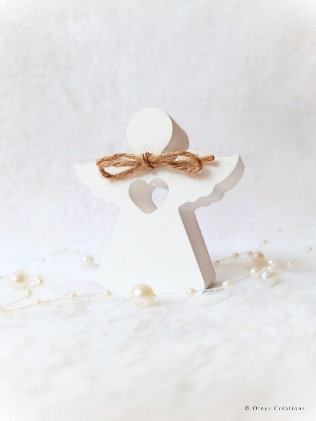 Petit ange en plâtre - Décoration de table