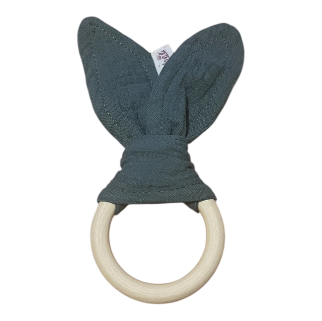 Baby Greifling aus Holz und Musselin Petrol