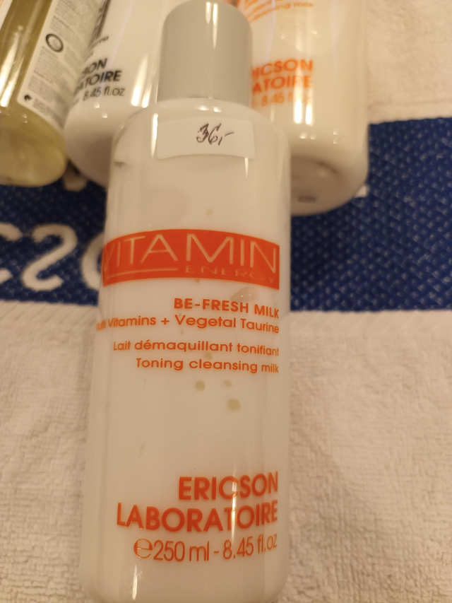 Odličovacie mlieko s vitamínmi 250ml VÝPREDAJ