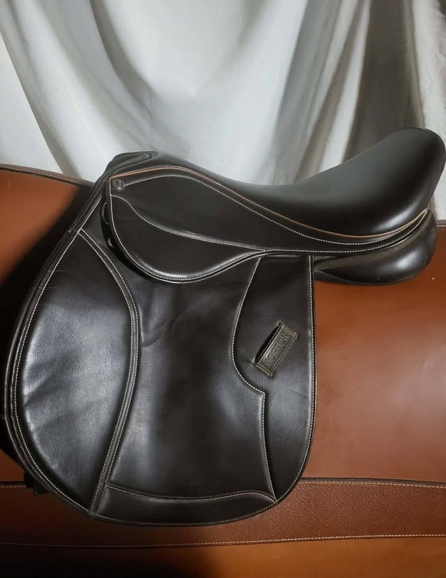 selle poney Norton synthétique – 15"