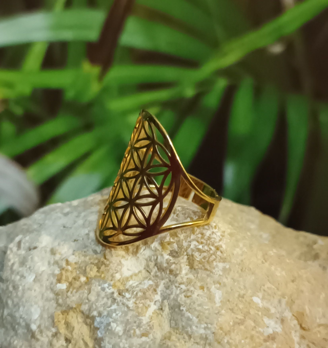 Bague ajustable fleur de vie dorée en acier inoxydable