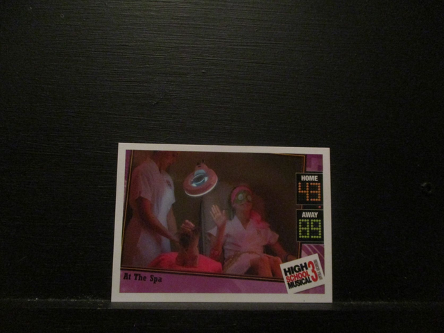 At The Spa - Location Card High School Musical 3 Senior Year Original Trading Card