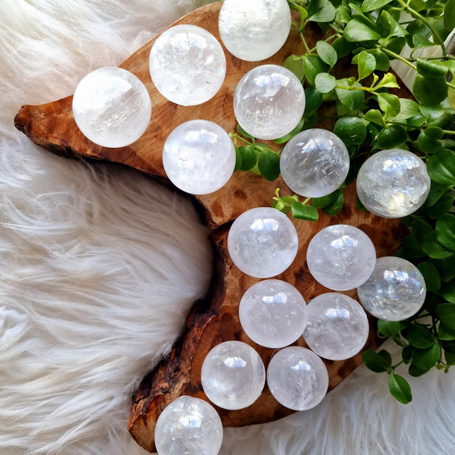 Calcite Small Spheres 